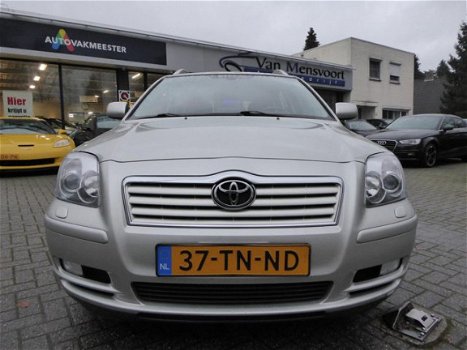 Toyota Avensis Wagon - 2.0 VVTi 147PK Automaat Executive 2eEig|Nieuwstaat|Leder|Navi|Xenon - 1