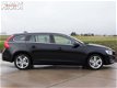 Volvo V60 - 2.4 D6 AWD Plug-In Hybrid R-Design Leer Xenon - 1 - Thumbnail