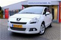 Peugeot 5008 - 2.0 HDiF GT Pano/Navi/Clima/LMV/PDC - 1 - Thumbnail