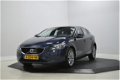 Volvo V40 - 2.0 D4 Momentum Business Navi, Clima, Cruise, Pdc - 1 - Thumbnail