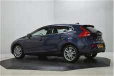 Volvo V40 - 2.0 D4 Momentum Business Navi, Clima, Cruise, Pdc