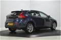 Volvo V40 - 2.0 D4 Momentum Business Navi, Clima, Cruise, Pdc - 1 - Thumbnail