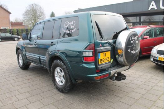 Mitsubishi Pajero - 3.2 Di-D GLX LB *GRIJS KENTEKEN - 1