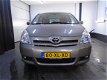 Toyota Verso - 2.2 D-4D Luna in ZEER NETTE STAAT incl. NWE APK /GARANTIE - 1 - Thumbnail