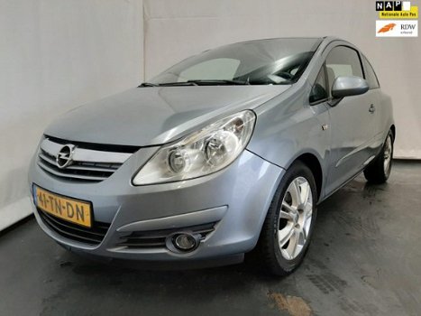 Opel Corsa - 1.4-16V Enjoy Lekke koppakking - 1