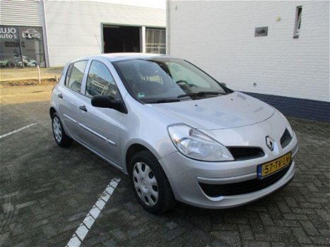 Renault Clio - 1.2 expression AIRCO/SCHUIFDAK - 1