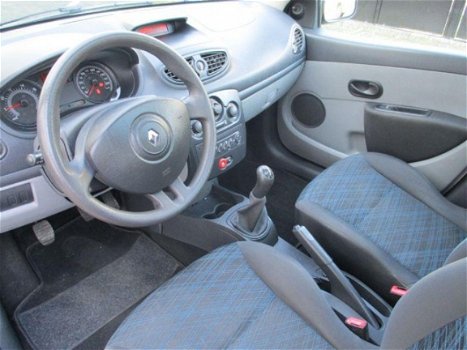 Renault Clio - 1.2 expression AIRCO/SCHUIFDAK - 1