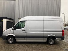 Volkswagen Crafter - 32 2.5 TDI L2H2 AIRCO / CRUISE / BIJRIJDERSBANK / PARKEERSENSOREN