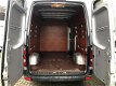 Volkswagen Crafter - 32 2.5 TDI L2H2 AIRCO / CRUISE / BIJRIJDERSBANK / PARKEERSENSOREN - 1 - Thumbnail