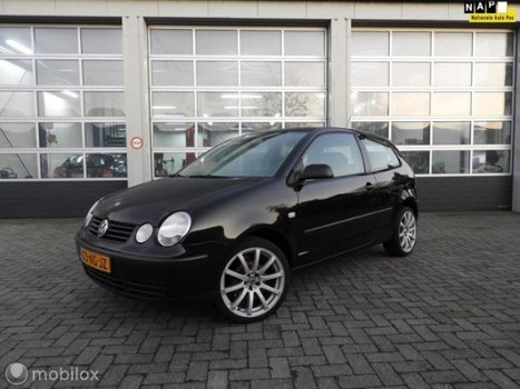 Volkswagen Polo - - 1.4-16V airco , nieuwe APK - 1