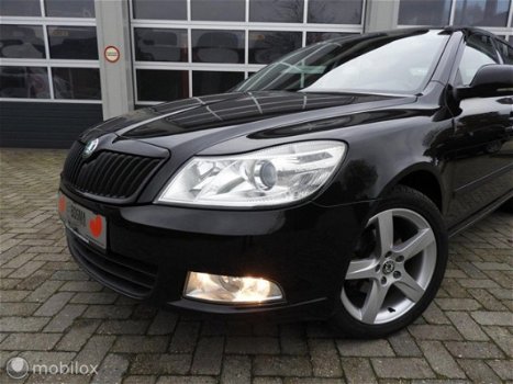 Skoda Octavia - - 1.2 TSI Greentech Ambition Businessline - 1