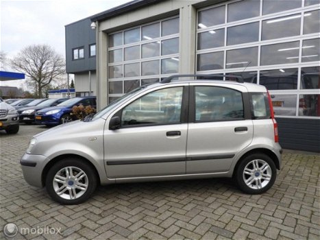 Fiat Panda - - 1.2 Emotion climatronic , panoramadak - 1