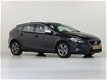 Volvo V40 - 2.0 D4 191 PK 6-Bak R-Design (BNS) - 1 - Thumbnail