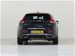 Volvo V40 - 2.0 D4 191 PK 6-Bak R-Design (BNS) - 1 - Thumbnail