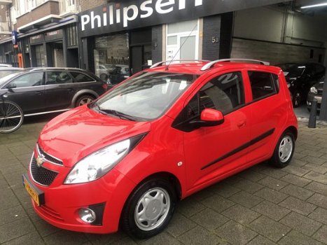 Chevrolet Spark - 1.0 16V LT - 1