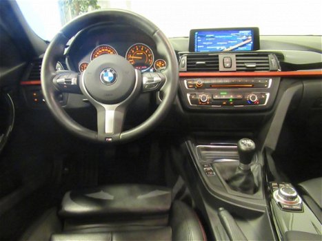BMW 3-serie - 320i Upgrade Edition (Leder/Prof.Navi/Xenon) - 1