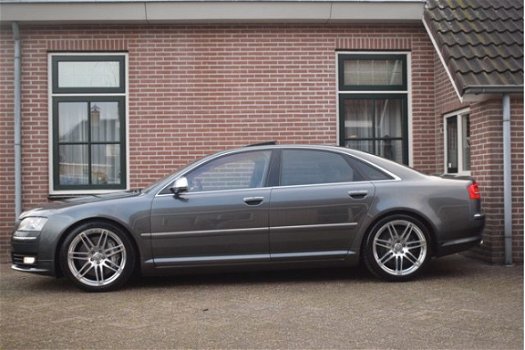 Audi S8 - 5.2 450pk V10 quattro Pro Line+ Exclusive Xenon Luchtvering Standkachel Kanteldak Camera N - 1