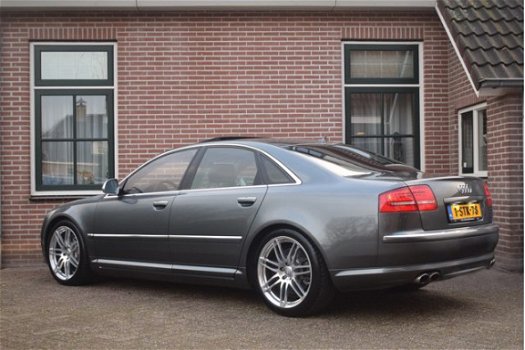 Audi S8 - 5.2 450pk V10 quattro Pro Line+ Exclusive Xenon Luchtvering Standkachel Kanteldak Camera N - 1