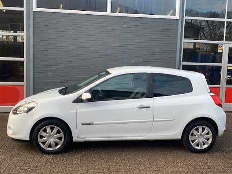 Renault Clio - 1.5 dCi Authentique - 1