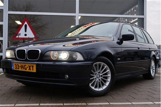 BMW 5-serie Touring - 530i Executive Aut. / Nieuwstaat / Youngtimer / 2001 - 1