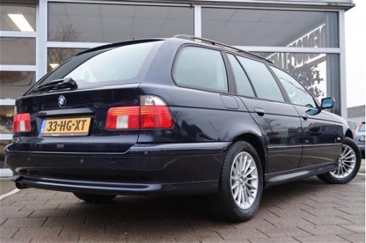 BMW 5-serie Touring - 530i Executive Aut. / Nieuwstaat / Youngtimer / 2001 - 1