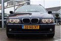 BMW 5-serie Touring - 530i Executive Aut. / Nieuwstaat / Youngtimer / 2001 - 1 - Thumbnail