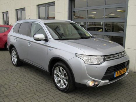 Mitsubishi Outlander - 2.0 PHEV Instyle X-Line Automaat Incl. BTW Dealer Onderhouden Trekhaak NL Aut - 1