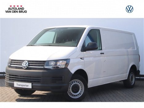 Volkswagen Transporter - 2.0 TDI 102 pk L2H1 Economy Business Edition Airco, Cruise control, Bijrijd - 1