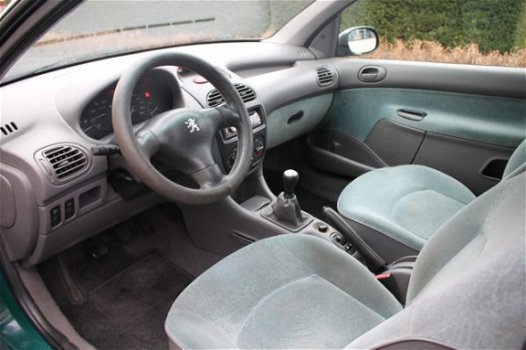 Peugeot 206 - 1.4 - 1