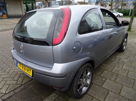 Opel Corsa - 1.2-16V RHYTHM TWINPOORT - 1