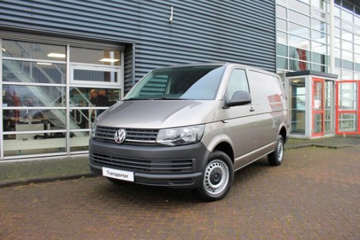 Volkswagen Transporter - | Cruise Control | Airco | Parkeersensoren | Bijrijdersbank - 1