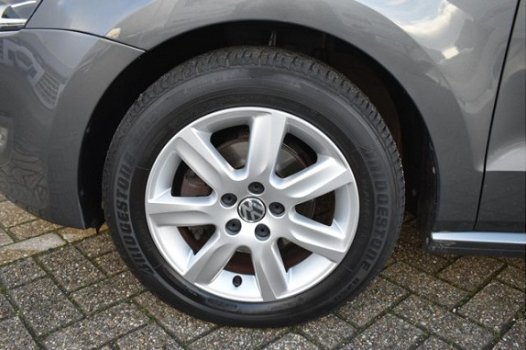 Volkswagen Polo - 1.2 TSI Highline DSG-Automaat 5Drs Lage km stand+ eerste eigenaar - 1