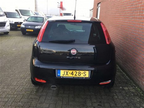 Fiat Punto - TwinAir Turbo 100pk 5-drs. Lounge Clima, Cruise, Parkeersens., 1 - 1