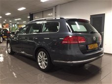 Volkswagen Passat Variant - 1.8 TSI Highline * 1e Eig / Panoramadak / Trekhaak afn