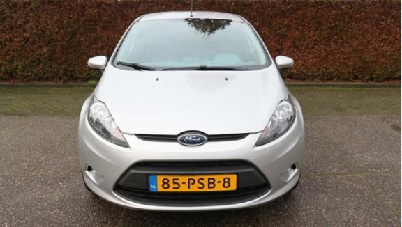 Ford Fiesta - 1.25 Limited NETTE GOEDE EN EERLIJKE AUTO - 1