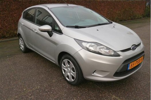 Ford Fiesta - 1.25 Limited NETTE GOEDE EN EERLIJKE AUTO - 1