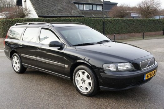 Volvo V70 - 2.4 Bi-Fuel LPG G3 KEURIGE STAAT - 1