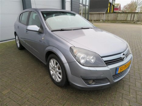 Opel Astra - 1.6 Sport 5 deurs - 1