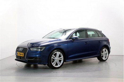 Audi A3 Sportback - 1.4 E-Tron 204pk Ambition Pro Line S Panoramadak Half-Leder S-Line LED Navigatie - 1