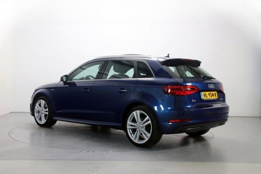 Audi A3 Sportback - 1.4 E-Tron 204pk Ambition Pro Line S Panoramadak Half-Leder S-Line LED Navigatie - 1