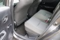 Toyota Yaris - 1.5 Full Hybrid Aspiration Airco-Navigatie - 1 - Thumbnail