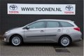 Toyota Auris Touring Sports - 1.8 Hybrid Executive Navigatie-Cruise control-Parkeersensoren voor ach - 1 - Thumbnail