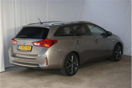 Toyota Auris Touring Sports - 1.8 Hybrid Lease + Vol Leder, Panoramisch Dak, Xenon, Luxe Uitvoering - 1