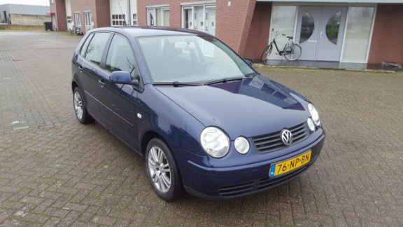 Volkswagen Polo - 1.4-16V 5 deurs - 1