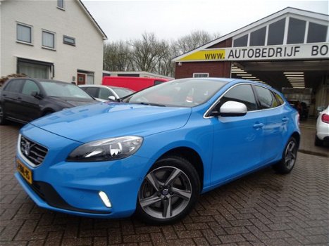 Volvo V40 - 2.0 D4 R-Design Bns Navi, afn.trekhaak, 16''Lmv - 1