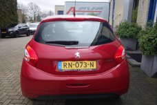 Peugeot 208 - 1.2 VTi Access - Onderhoud aanwezig