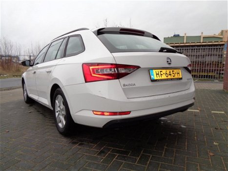 Skoda Superb Combi - 1.6 TDI Active Business Airco NAVI 10-2015 - 1