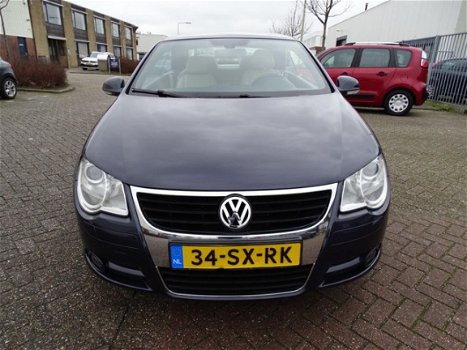 Volkswagen Eos - 2.0-16v FSI LEER, NAVIGATIE, - 1