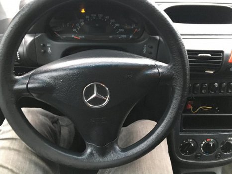 Mercedes-Benz Vaneo - 1.7 CDI Trend Grijskenteken * Airco * Elek Ramen * Stuurbekr * APK 9-2020 - 1