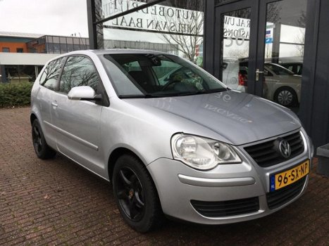 Volkswagen Polo - 1.4-16V Turijn Airco/Nieuwstaat/Dealer Onderh - 1